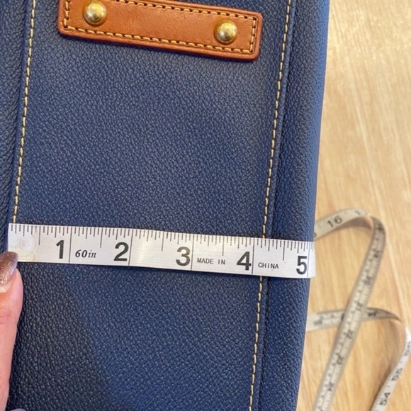 Dooney & Bourke squared blue/brown satchel - Picture 8 of 16